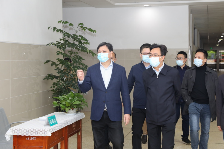 02_调整大小.jpg