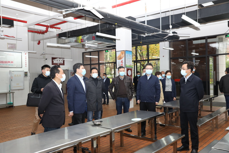 04_调整大小.jpg